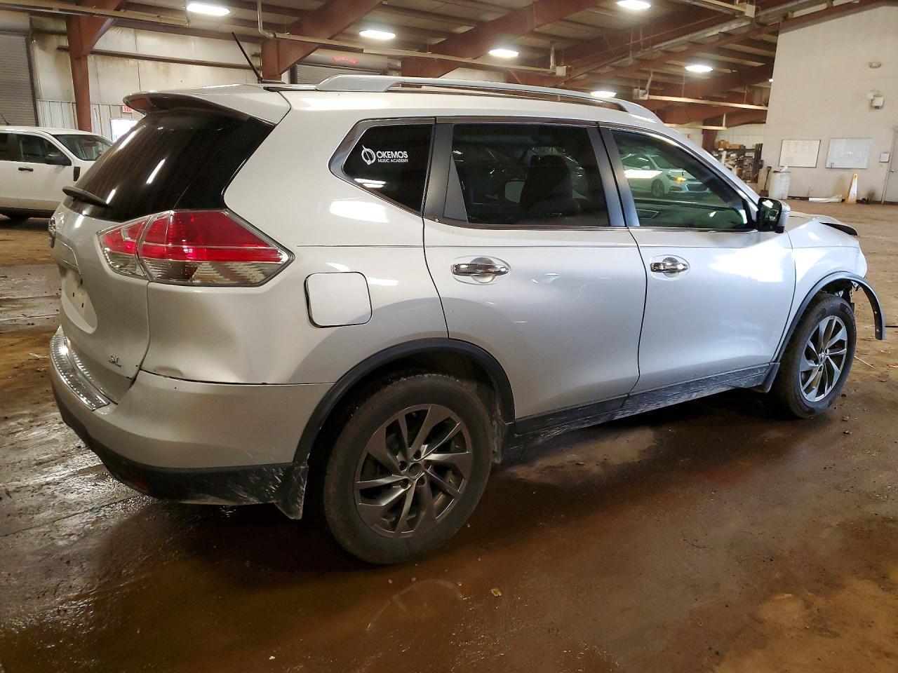 2015 NISSAN ROGUE