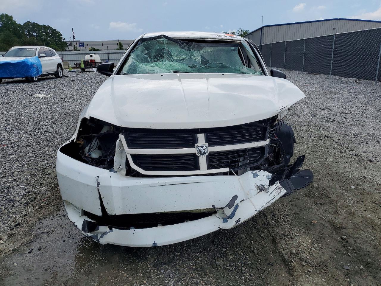 2009 DODGE Avenger