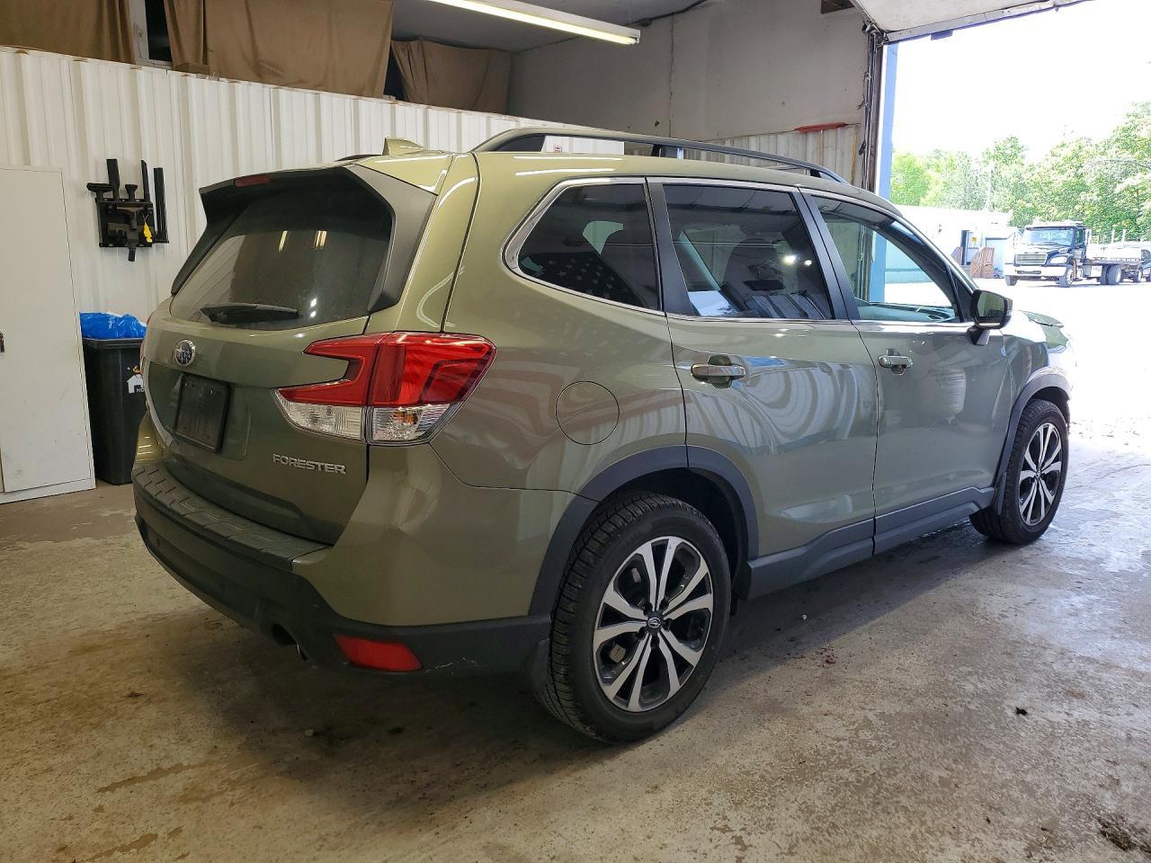 2020 SUBARU FORESTER
