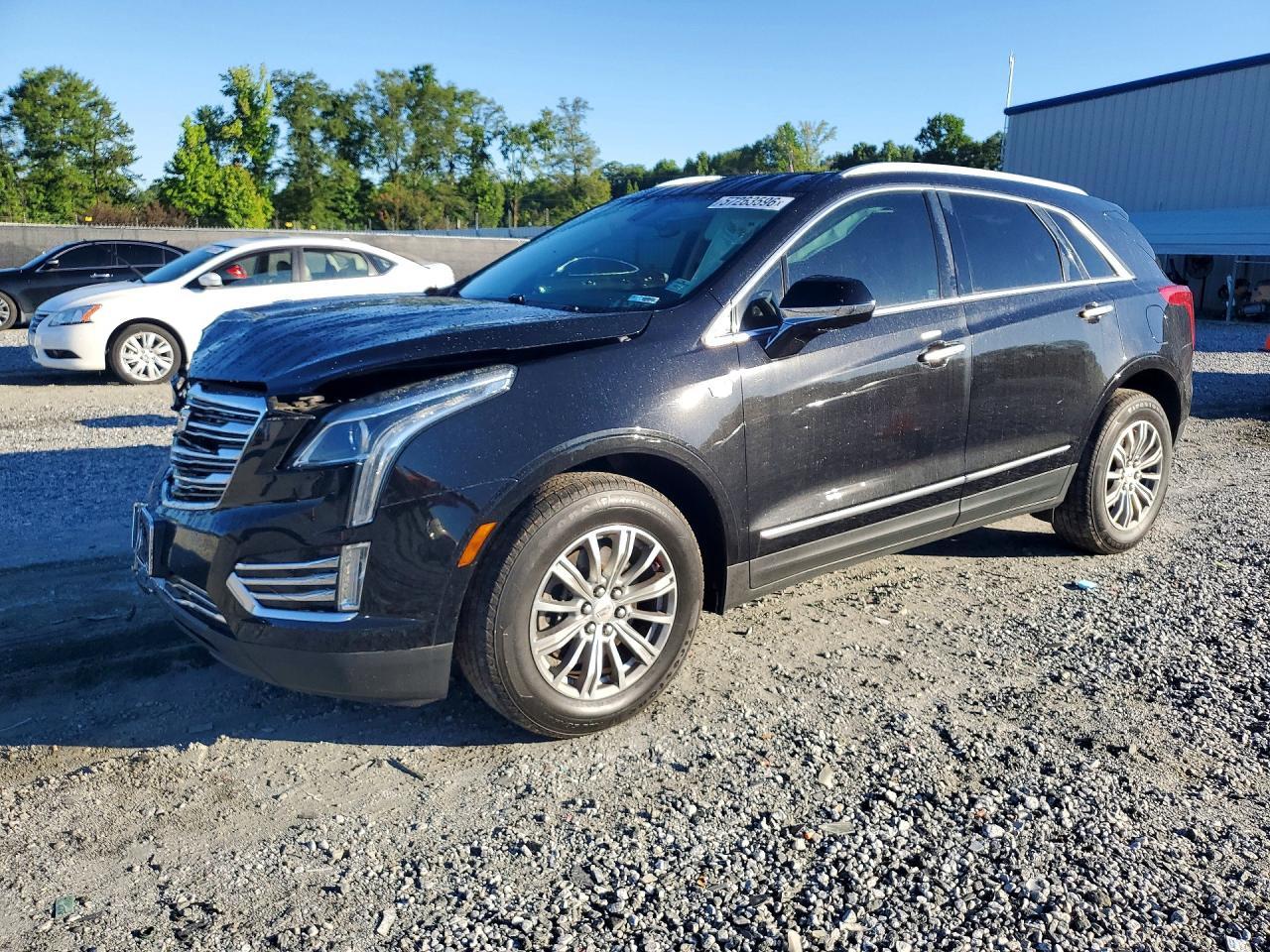 2017 CADILLAC XT5