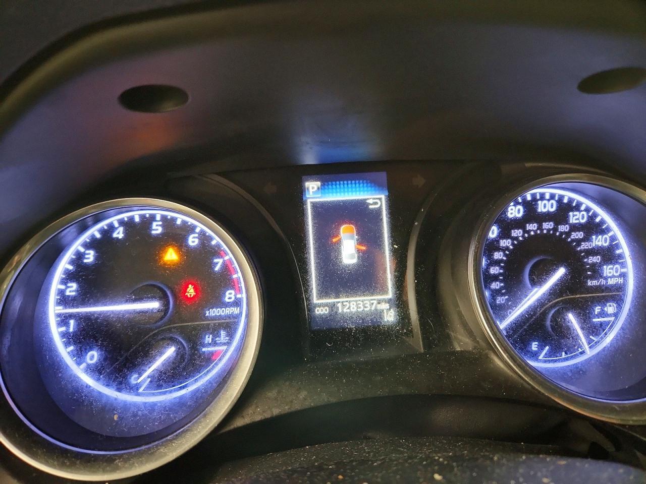 2018 TOYOTA CAMRY