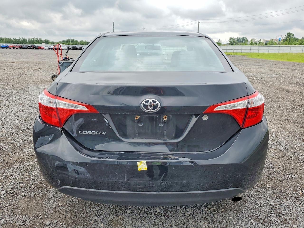 2016 TOYOTA COROLLA