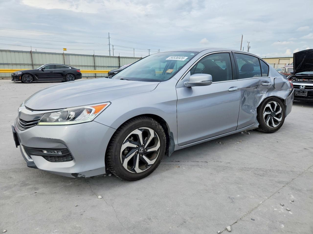 2016 HONDA ACCORD