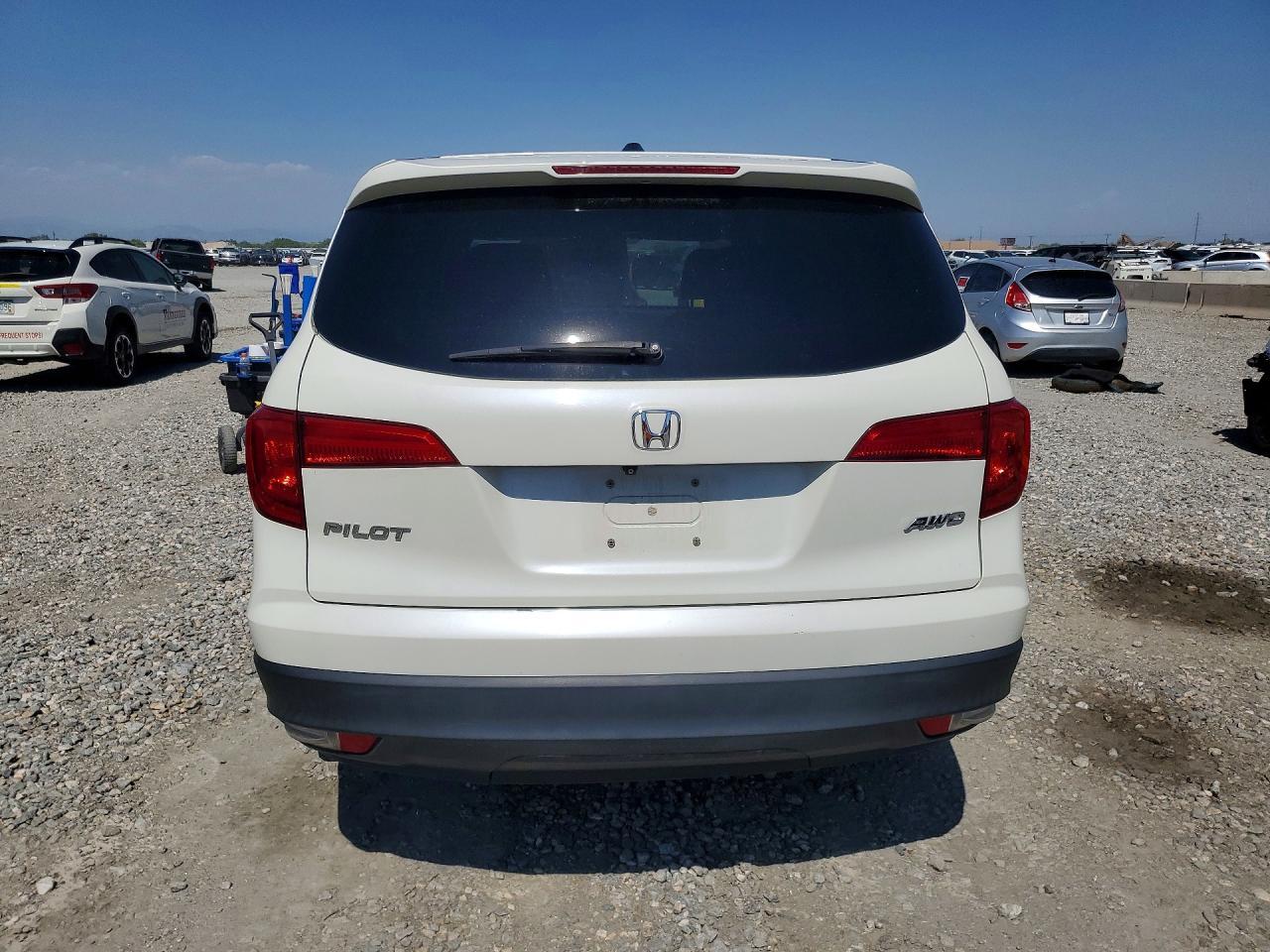 2017 HONDA PILOT