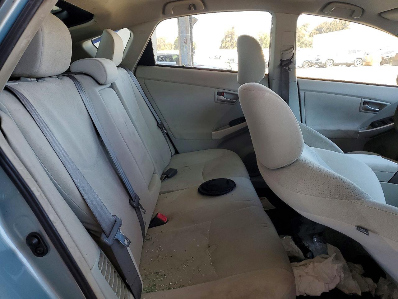2015 TOYOTA PRIUS