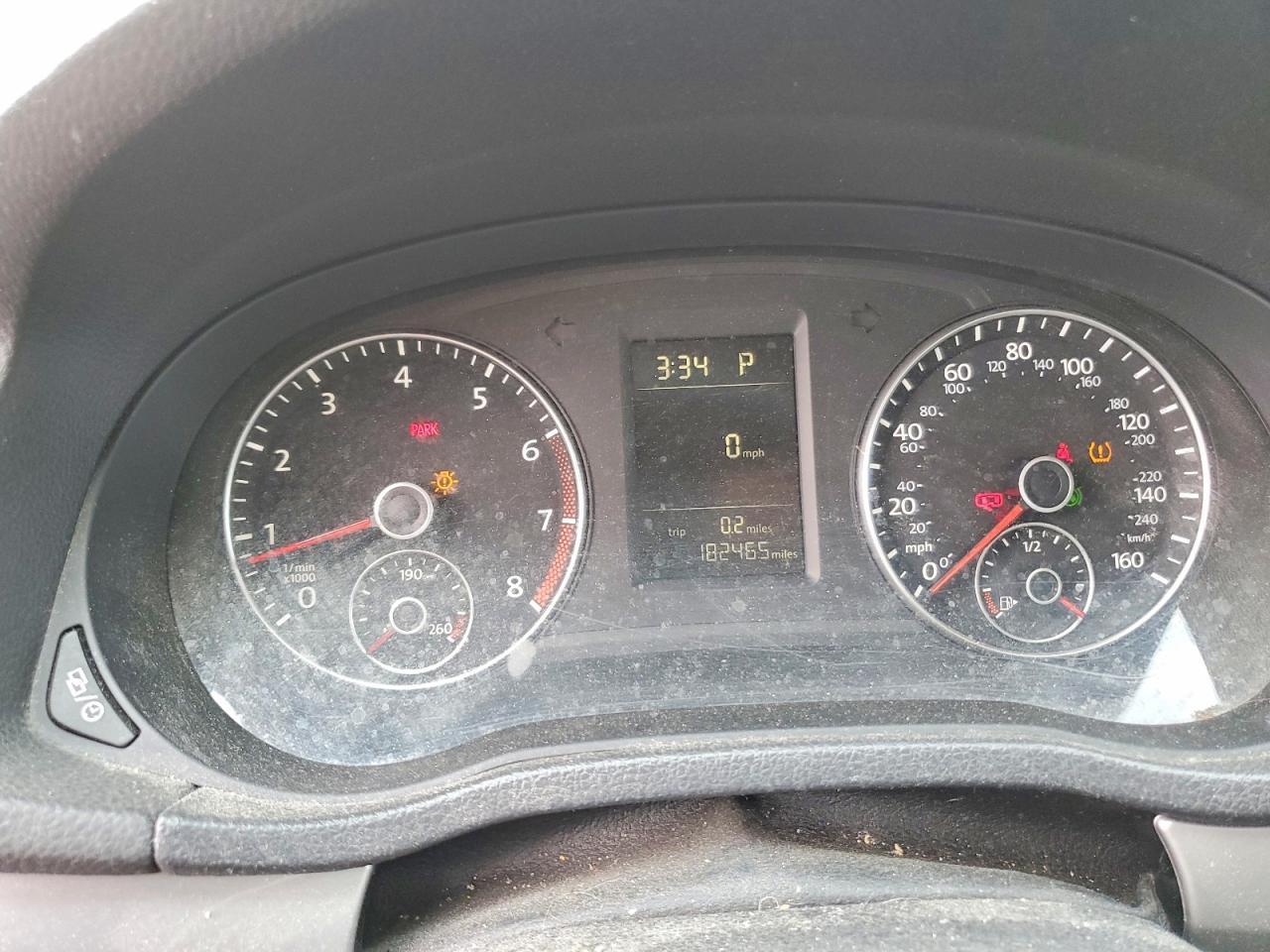 2014 VOLKSWAGEN Passat