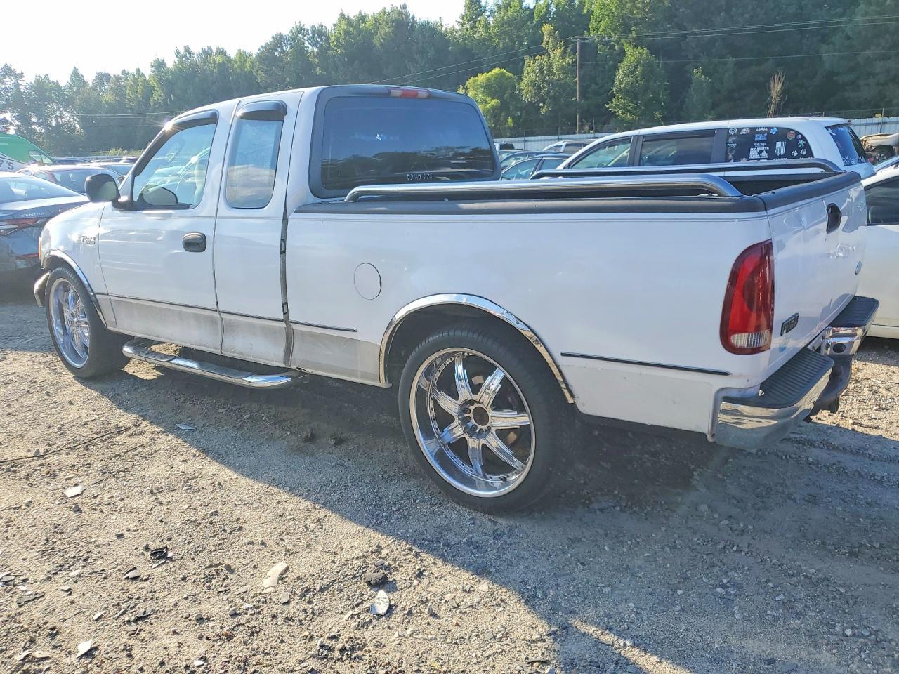 2002 FORD F-150 Lightning