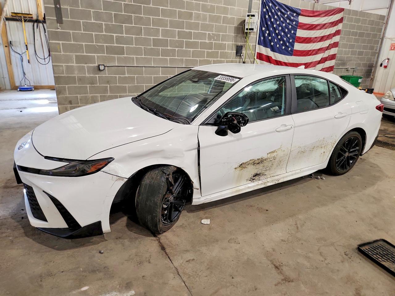 2025 TOYOTA CAMRY