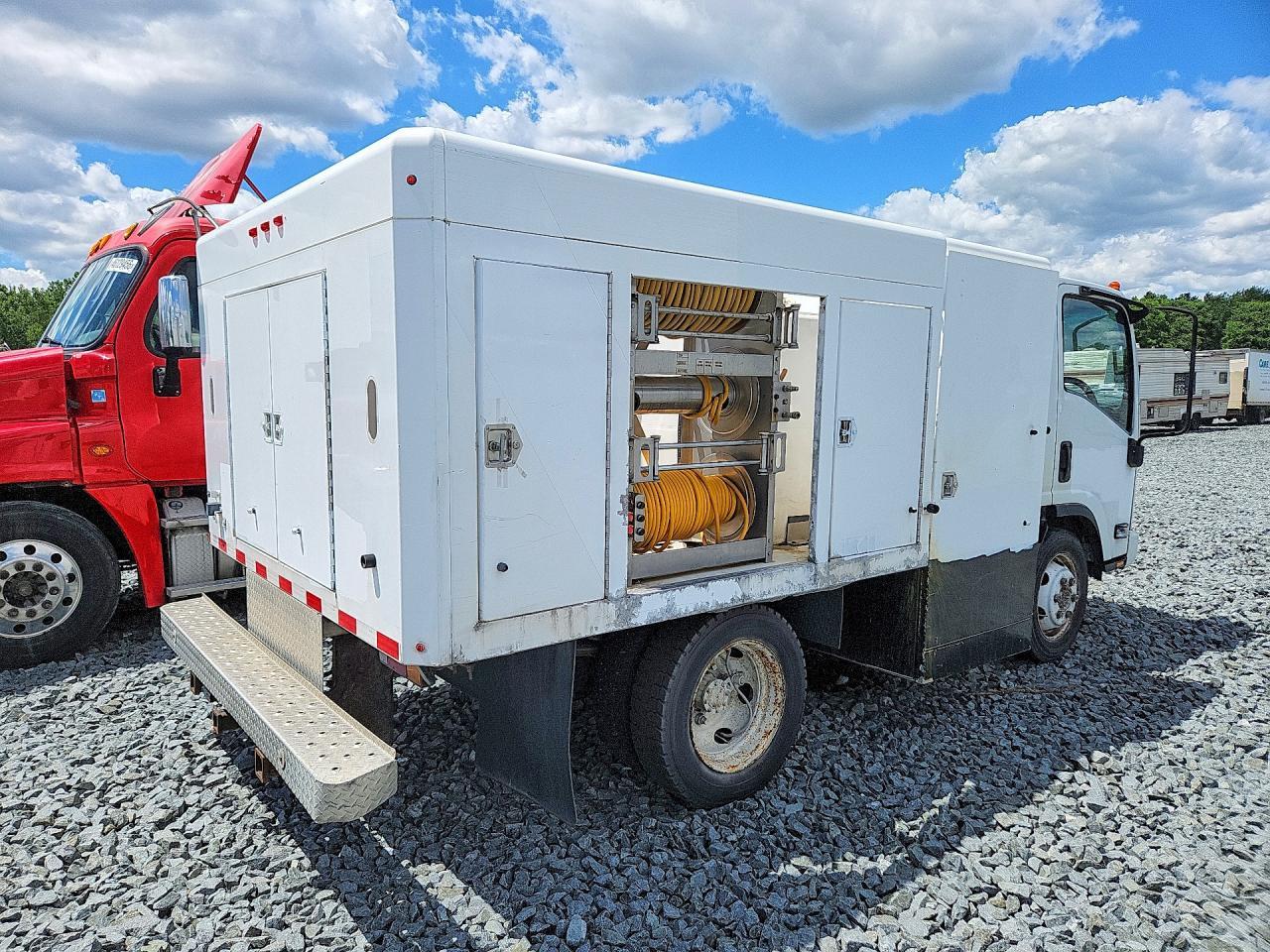 2014 ISUZU Npr Hd