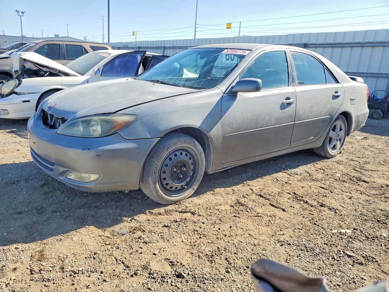 2002 TOYOTA CAMRY