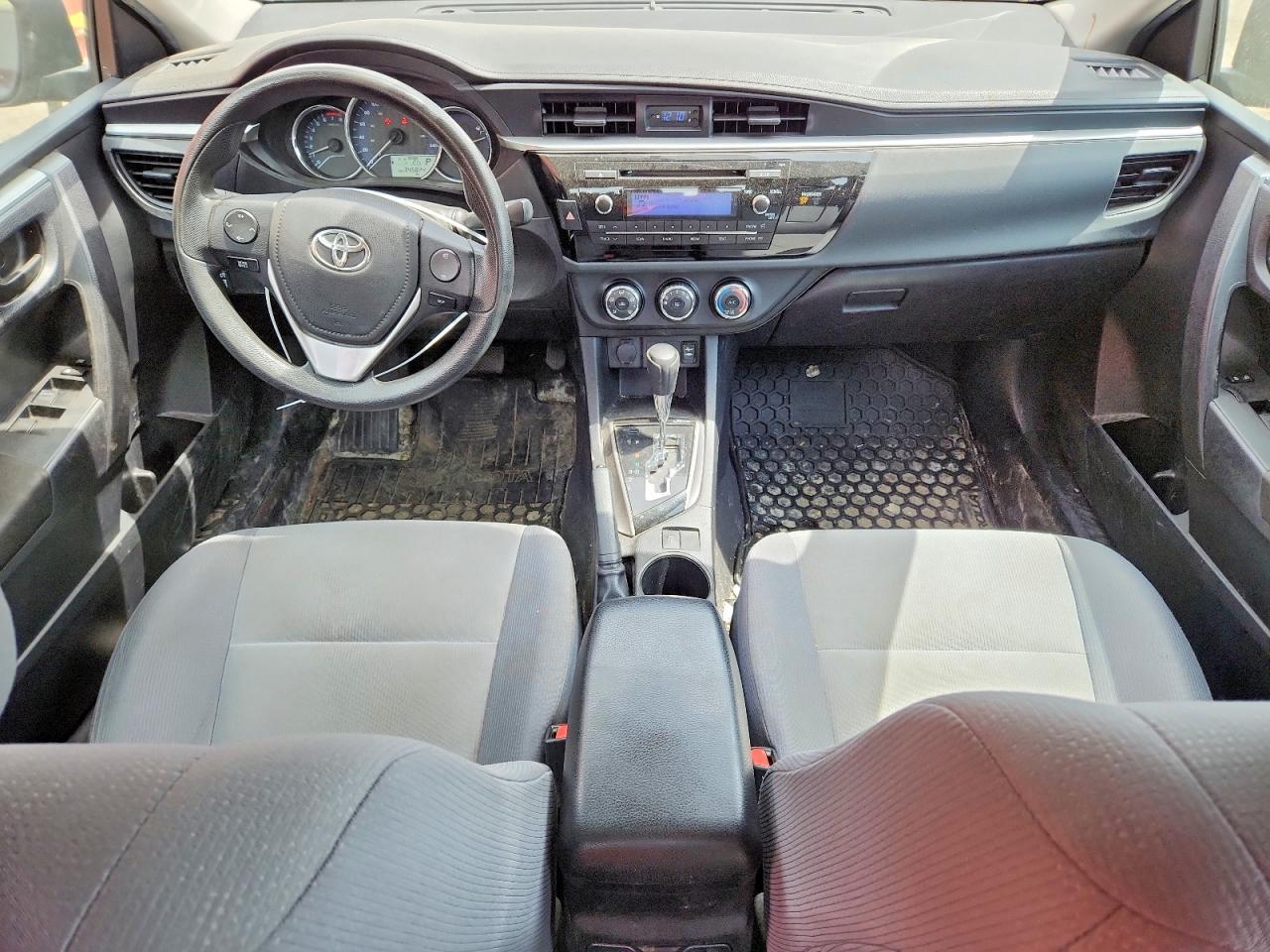 2015 TOYOTA COROLLA