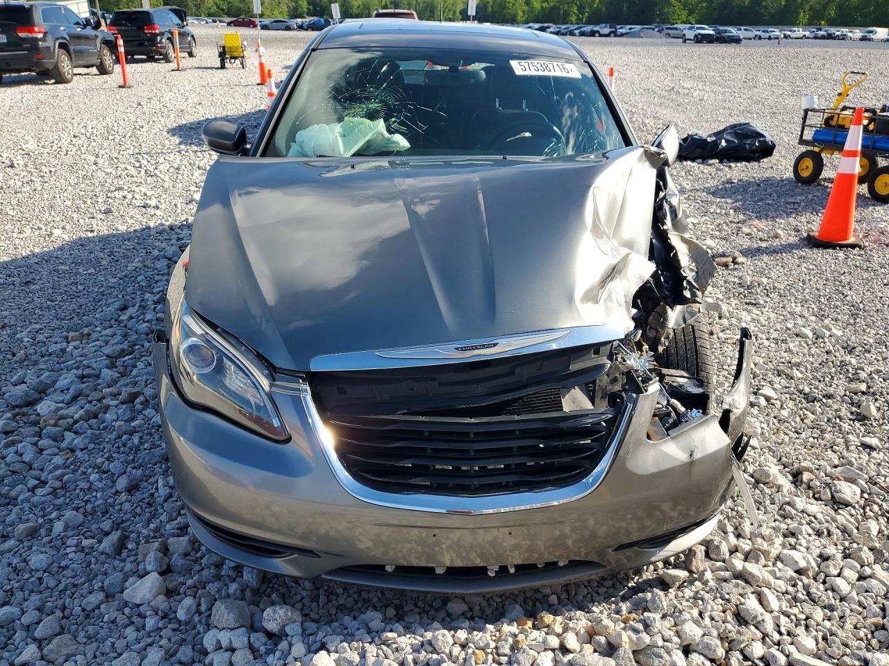 2013 CHRYSLER 200