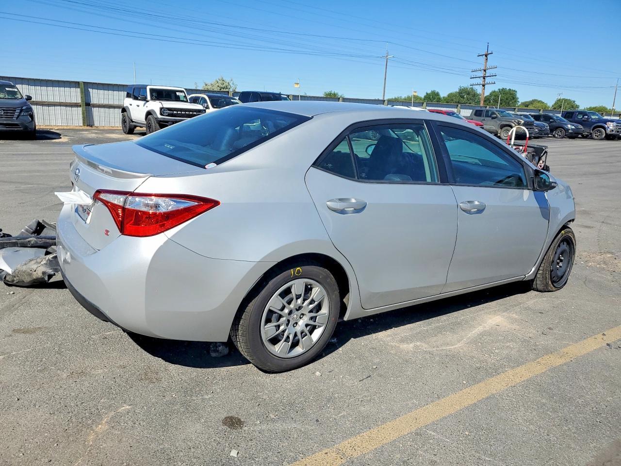 2015 TOYOTA COROLLA