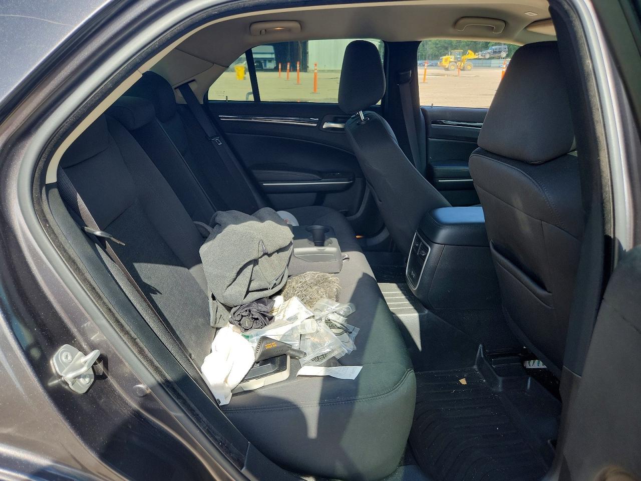 2023 CHRYSLER 300