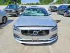 2017 VOLVO S90