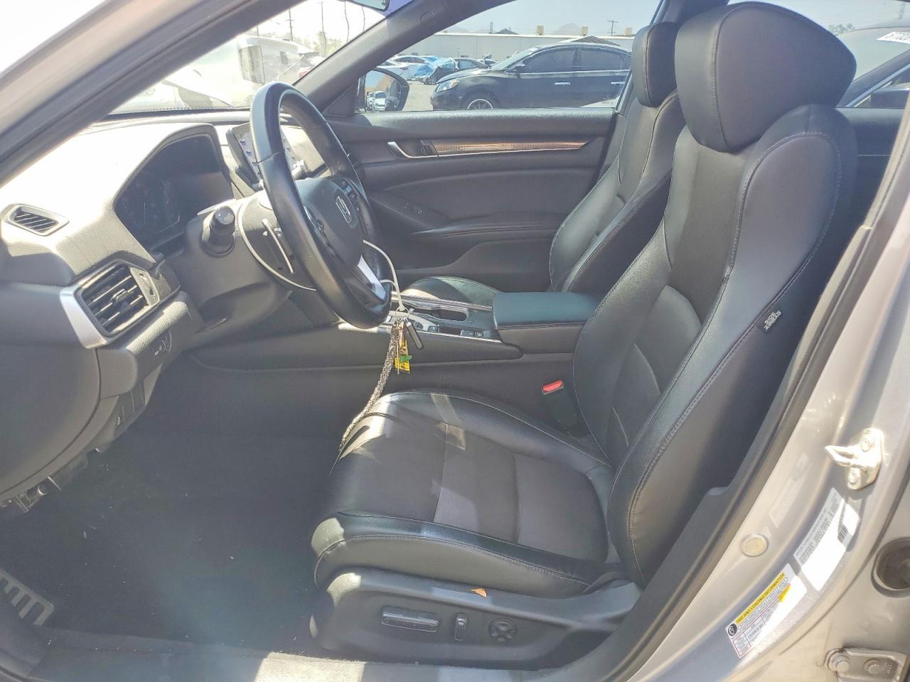 2018 HONDA ACCORD
