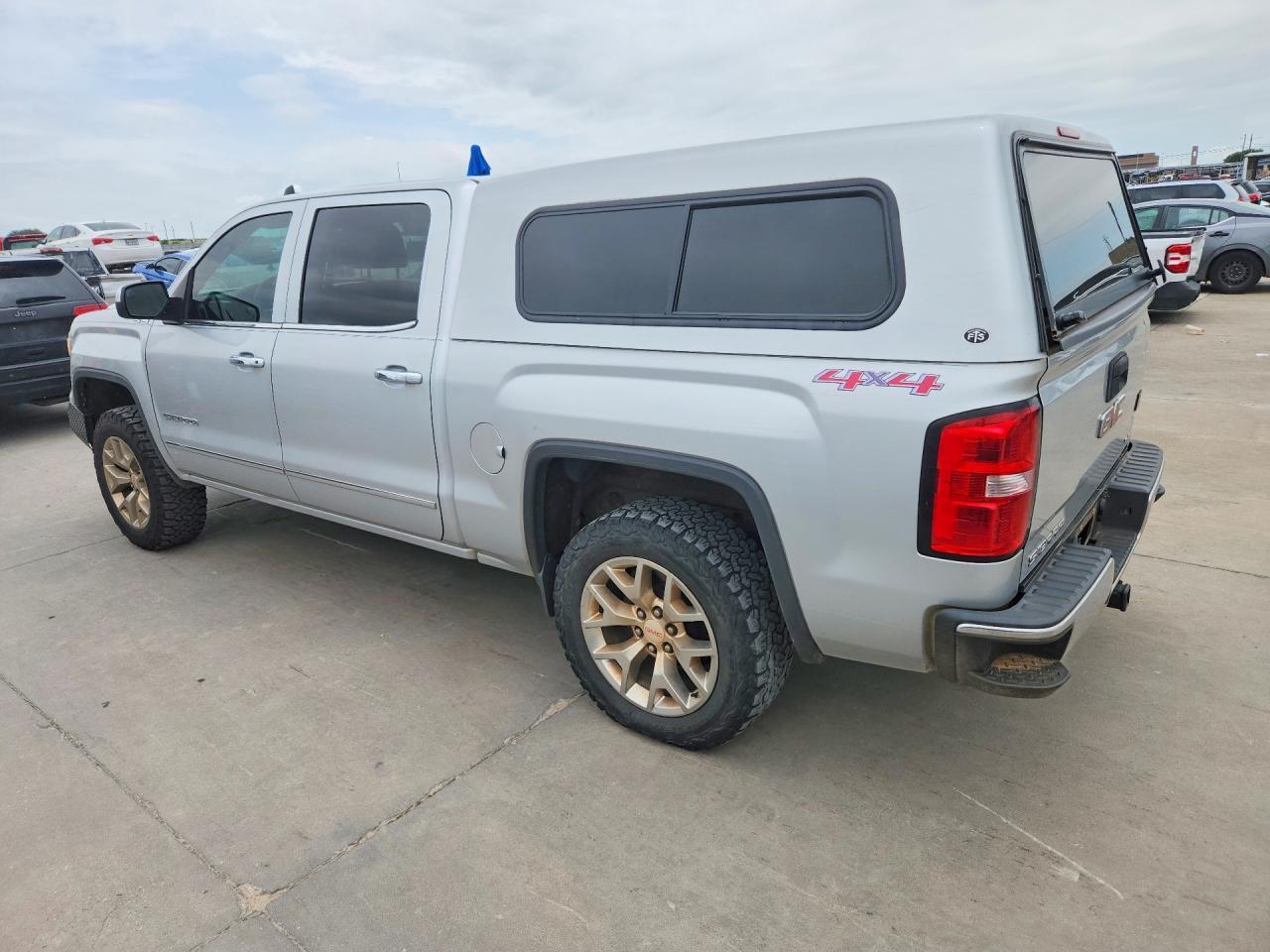 2015 GMC Sierra