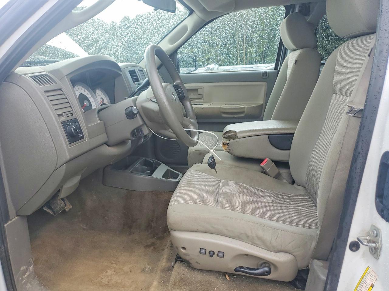 2007 DODGE Dakota