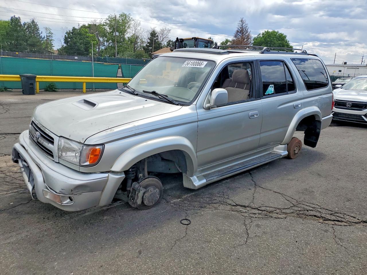 2000 TOYOTA 4Runner