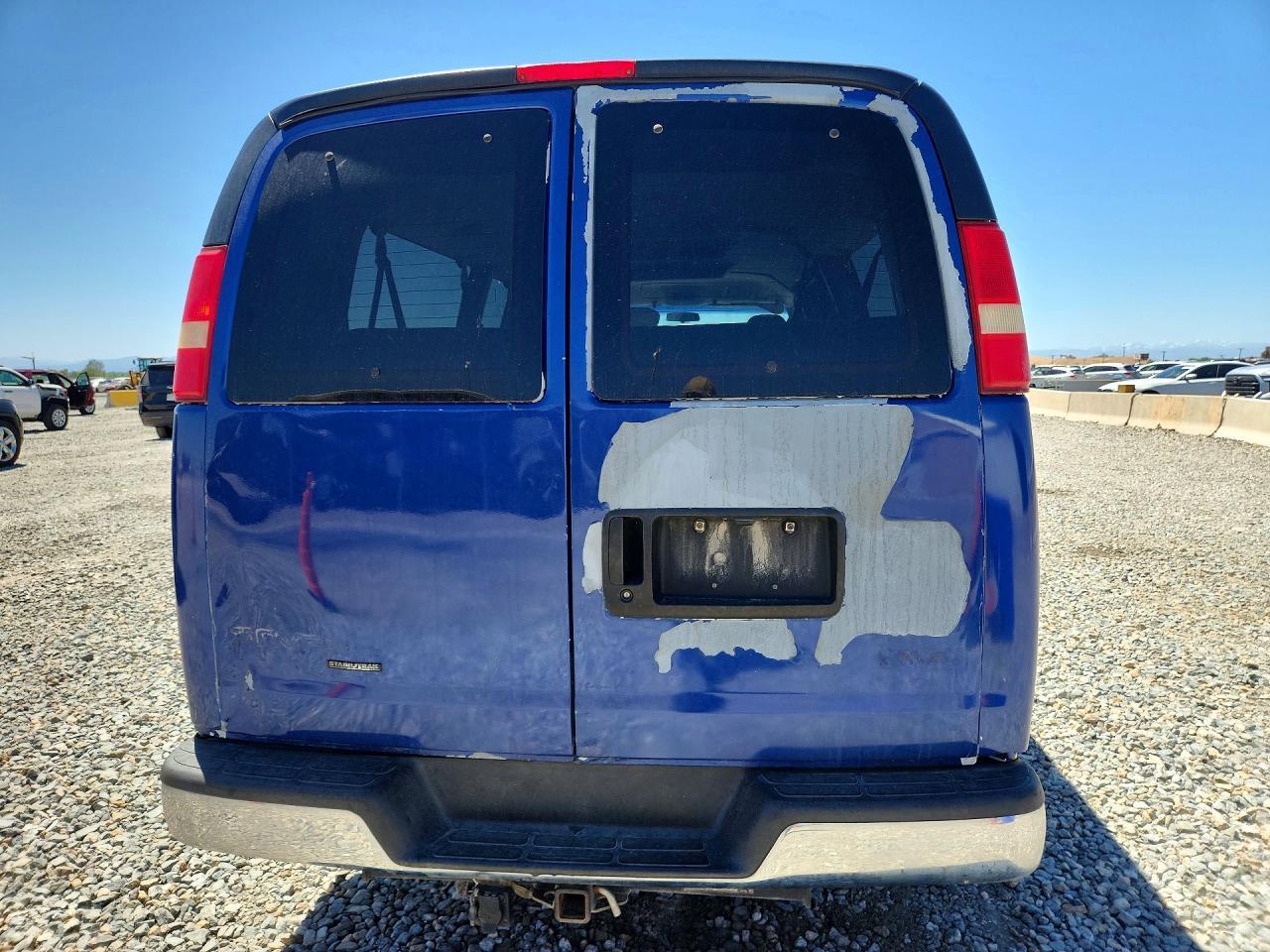 2005 GMC Savana