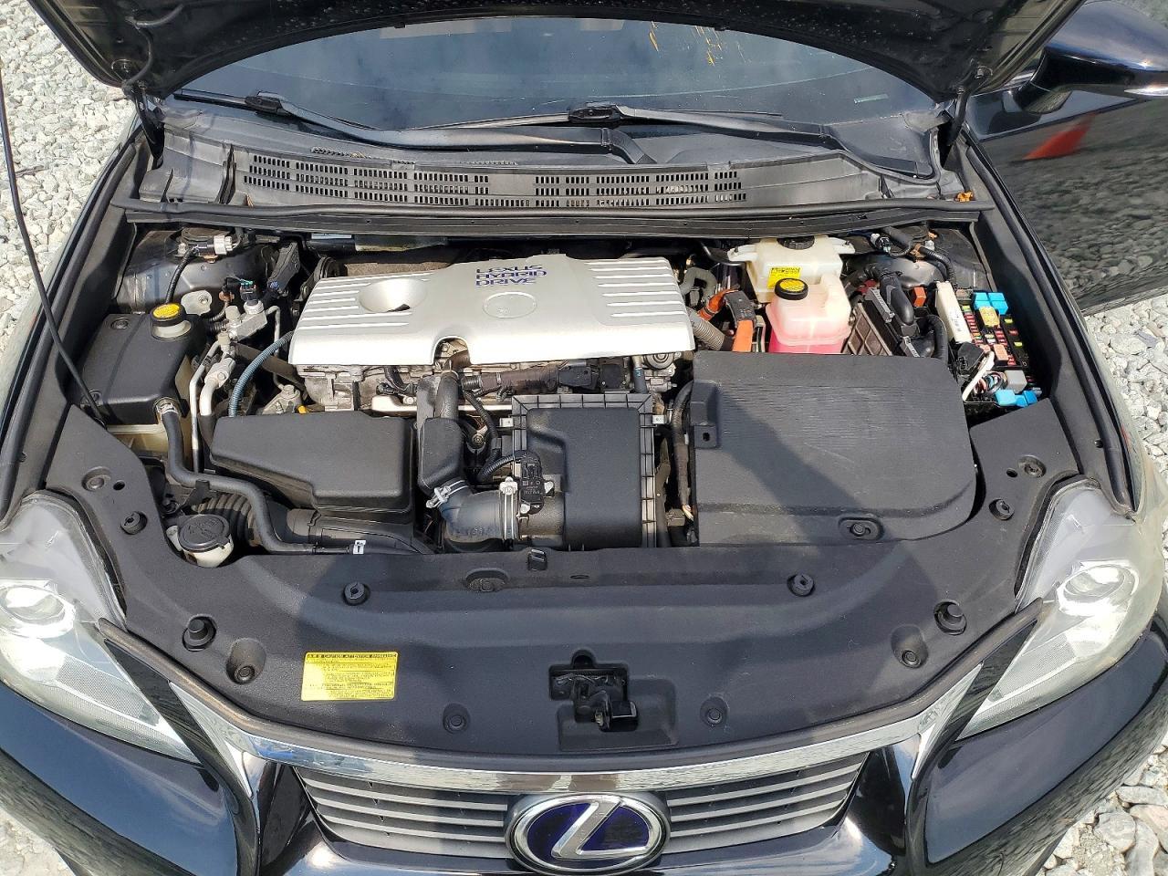 2013 LEXUS CT 200