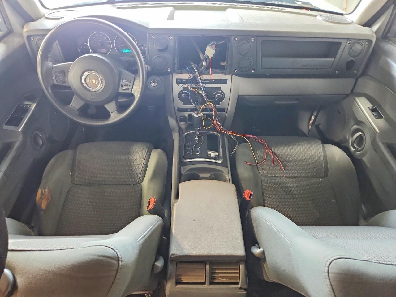 2007 JEEP Commander