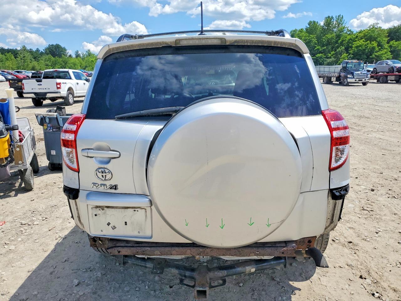 2012 TOYOTA RAV4