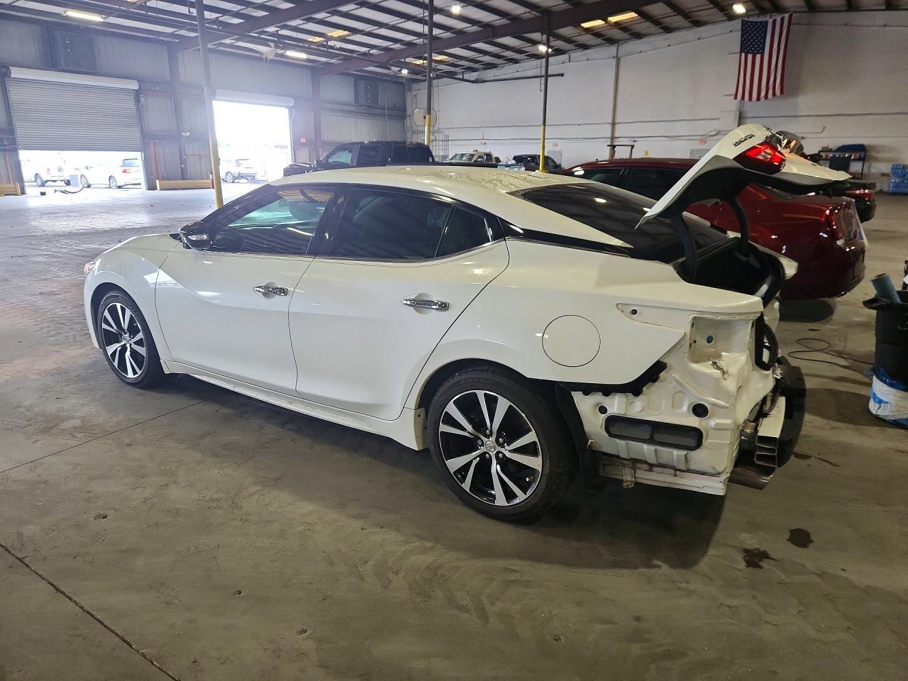 2018 NISSAN Maxima