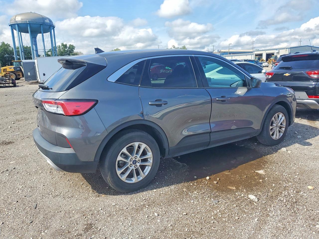 2022 FORD ESCAPE