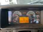 2006 VOLVO Vn