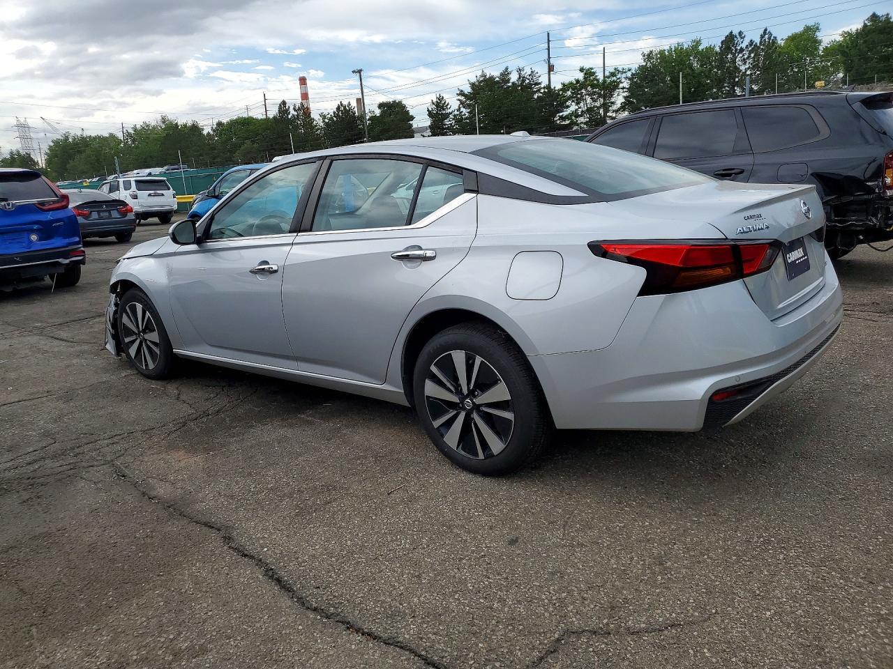 2022 NISSAN ALTIMA