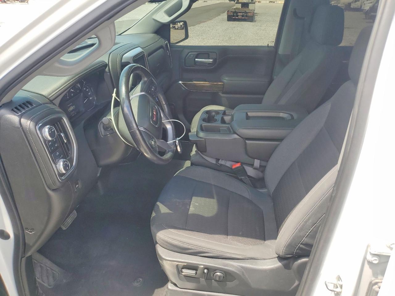 2021 GMC Sierra