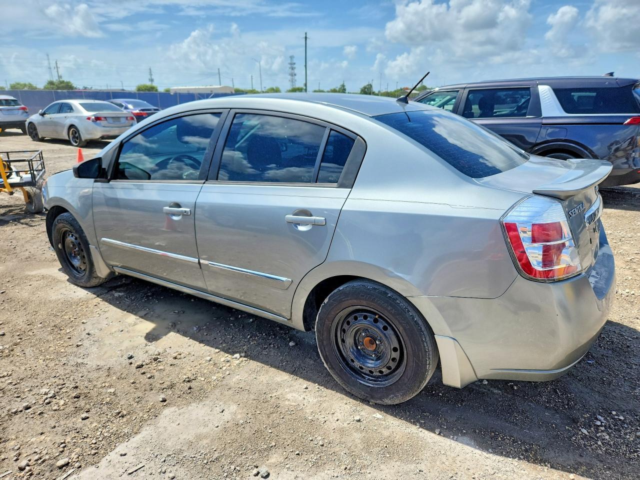 2012 NISSAN SENTRA