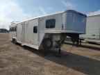 2007 Merhow Horse Trailer