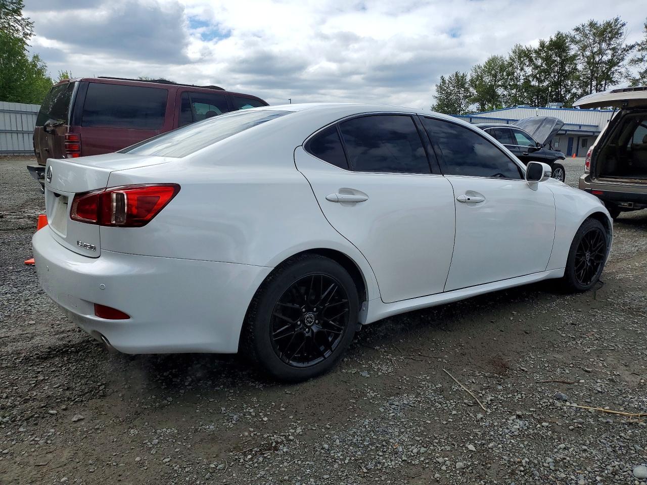 2011 LEXUS IS 250