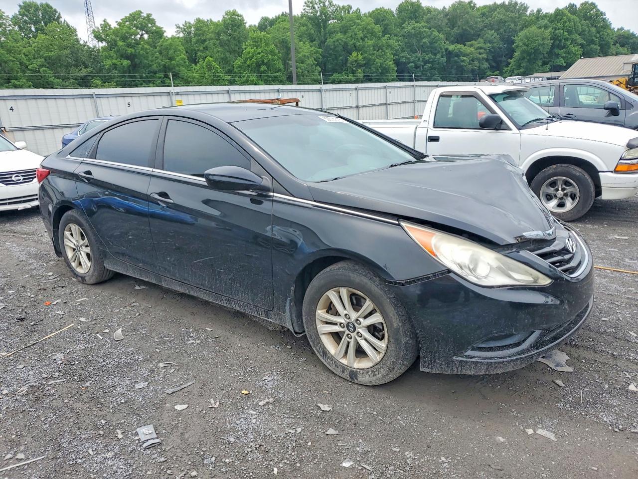 2011 HYUNDAI SONATA
