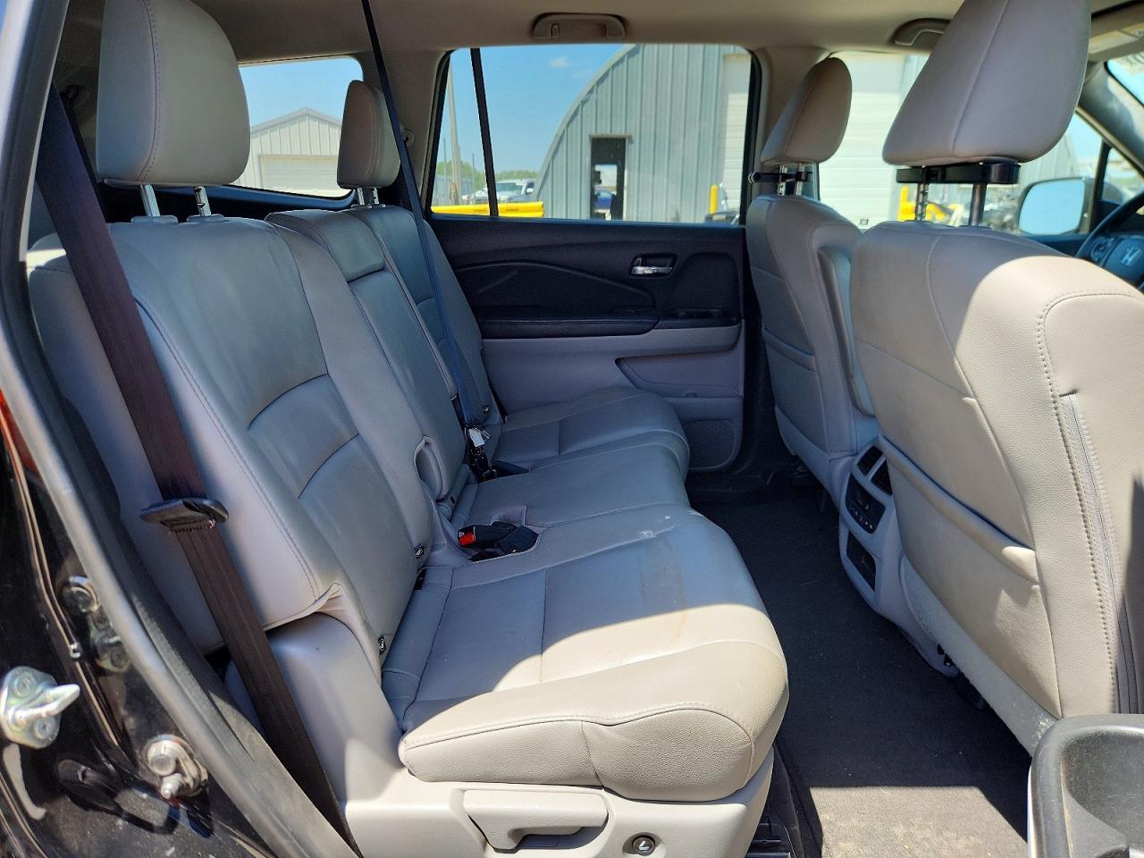 2017 HONDA PILOT