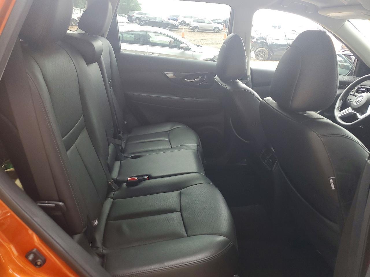 2019 NISSAN ROGUE