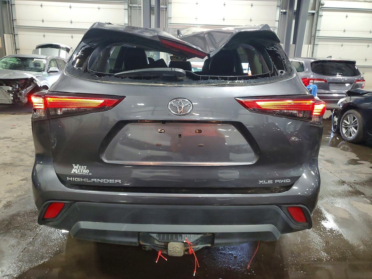 2022 TOYOTA HIGHLANDER