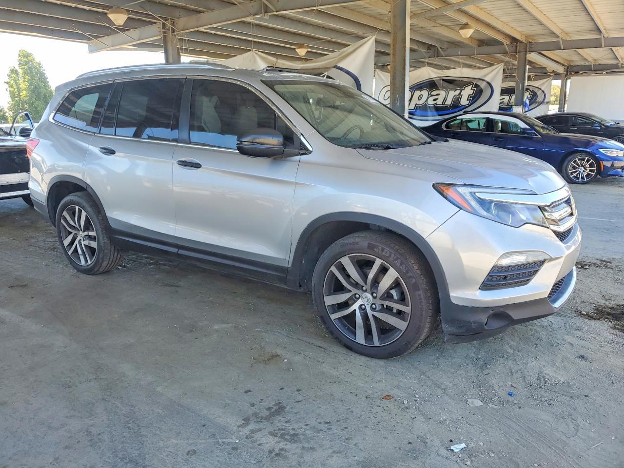 2016 HONDA PILOT