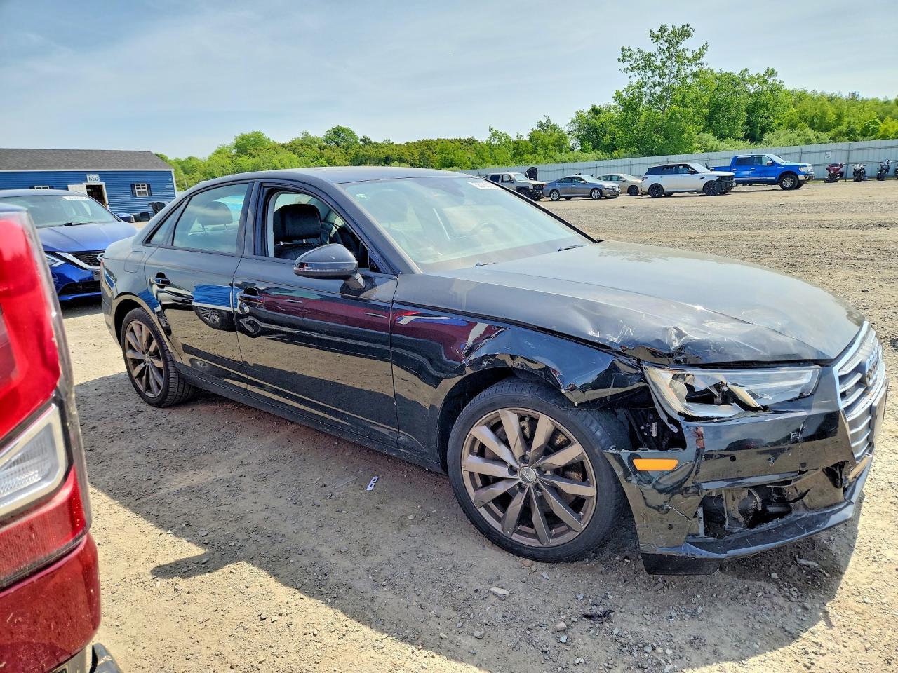 2017 AUDI A4