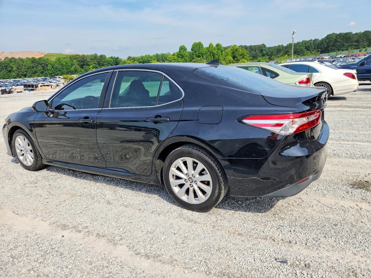2019 TOYOTA CAMRY