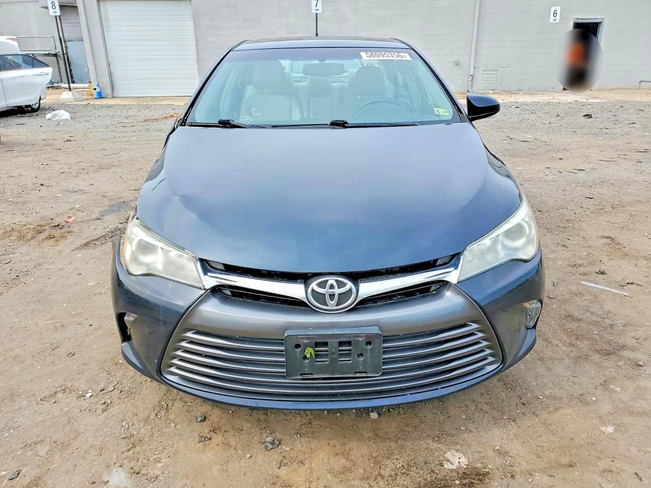2016 TOYOTA CAMRY
