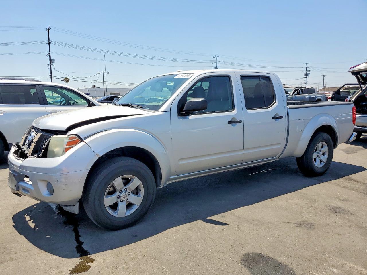 2012 NISSAN Frontier