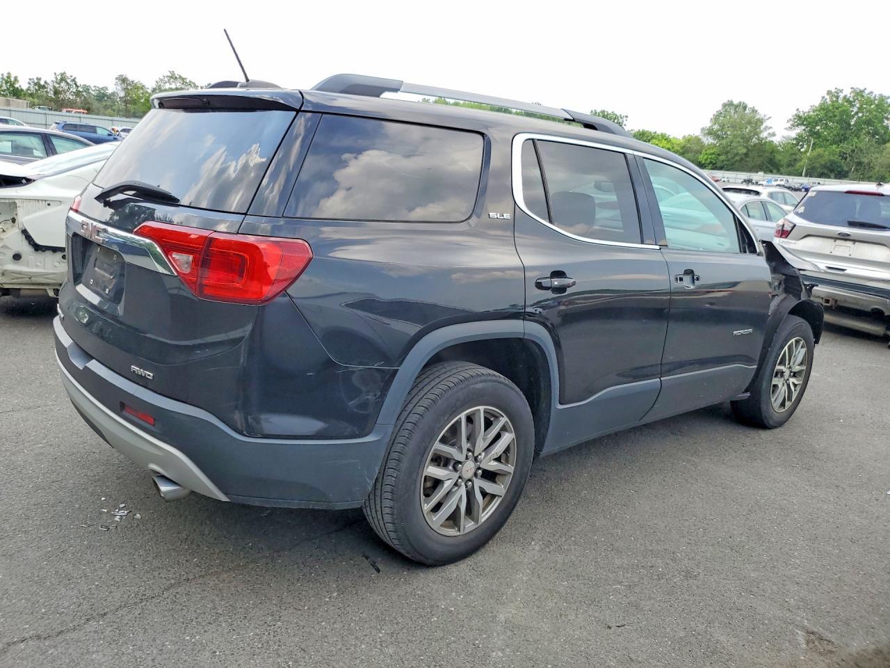 2017 GMC ACADIA