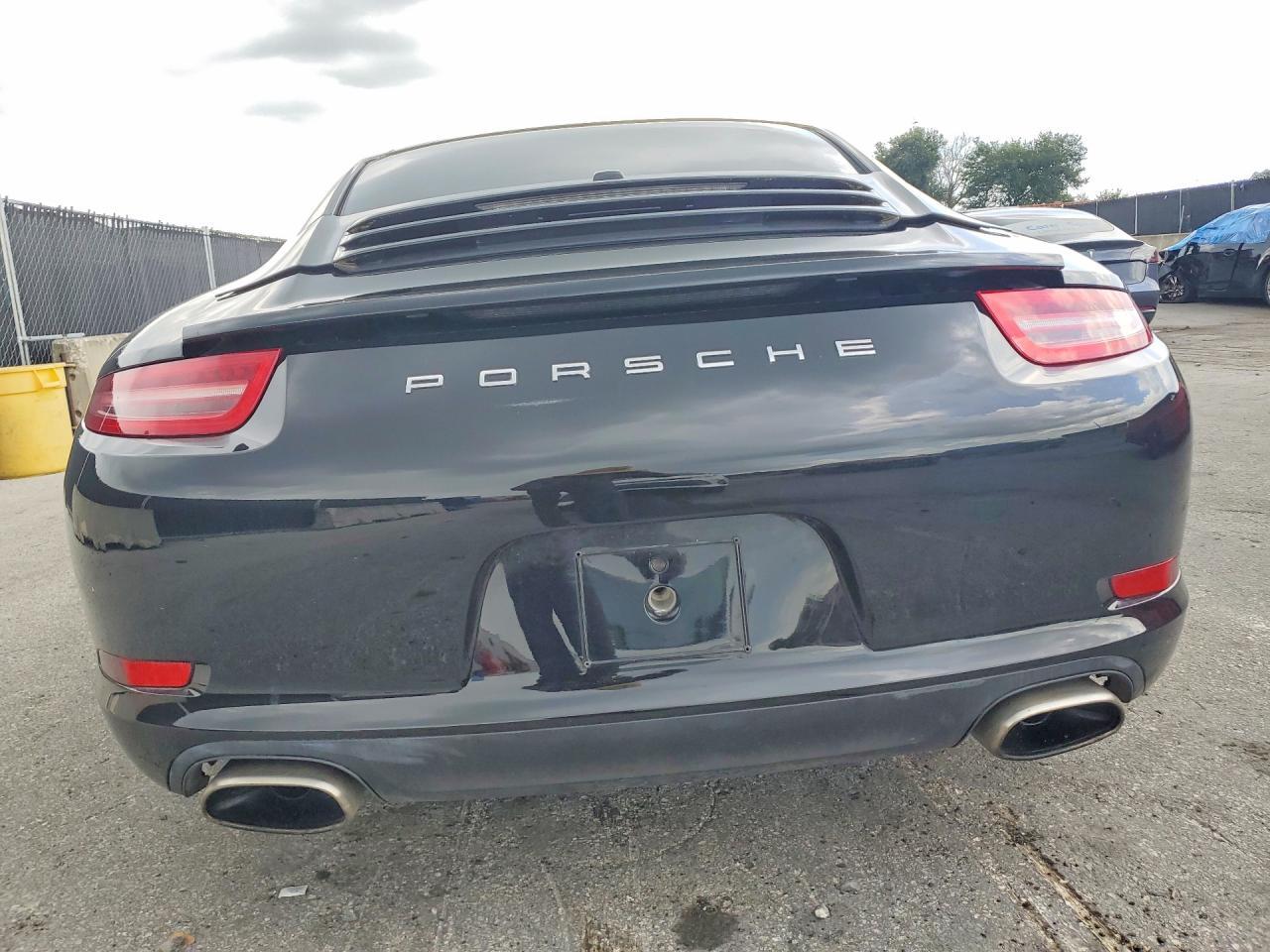 2014 PORSCHE 911