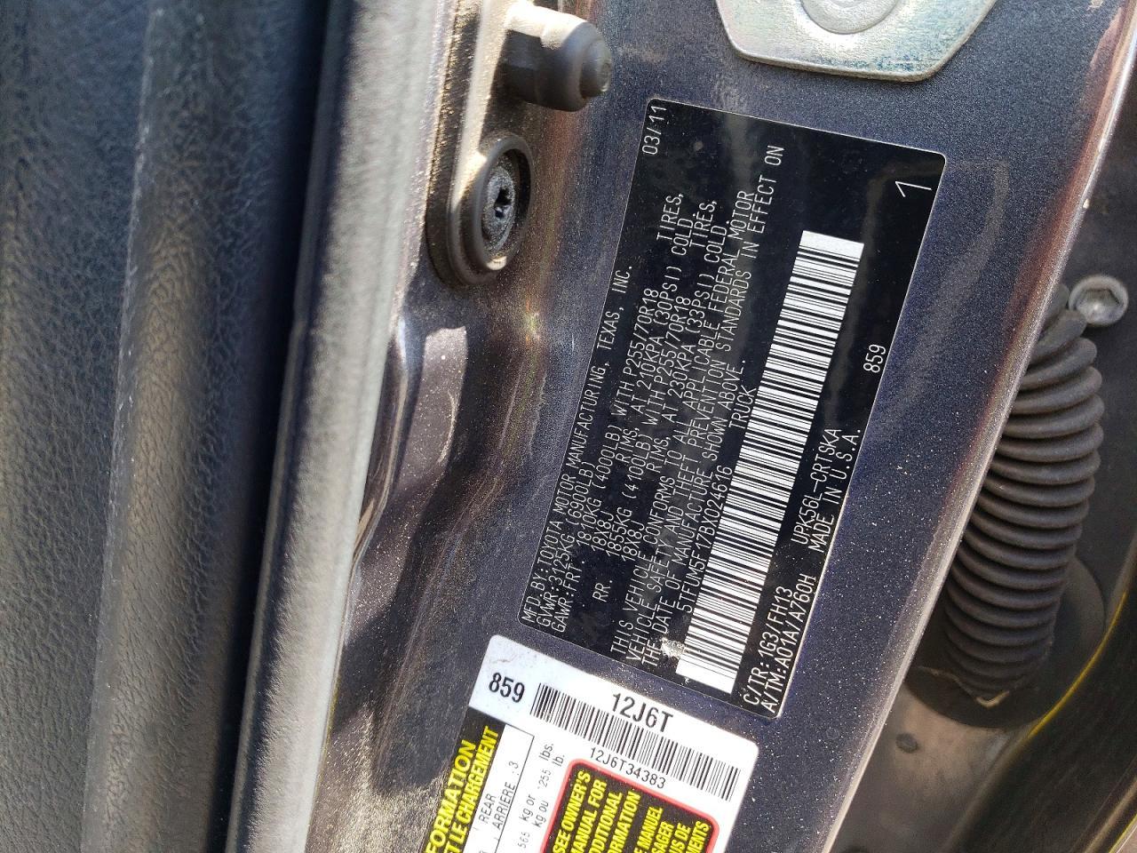 2011 TOYOTA TUNDRA