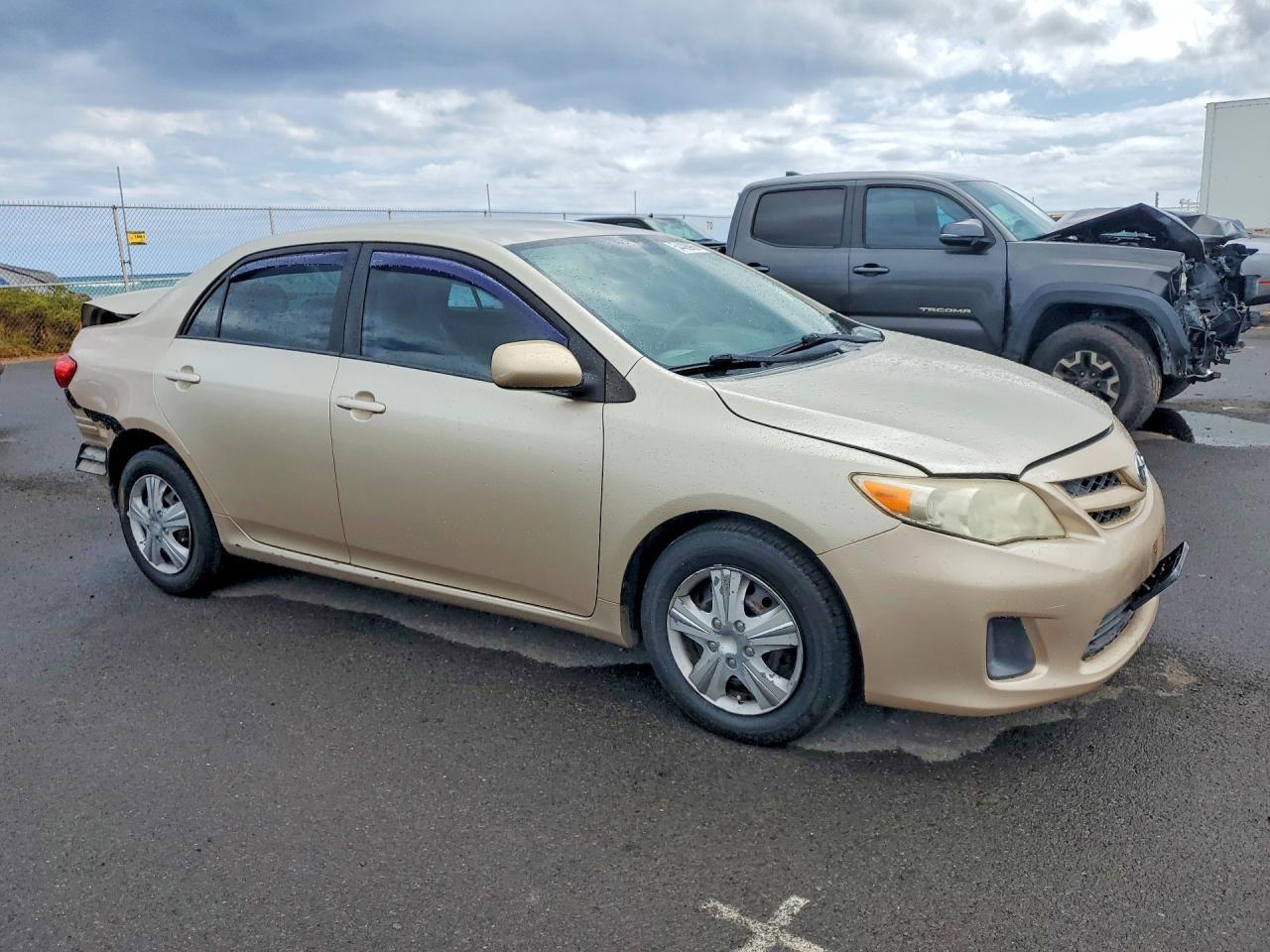 2011 TOYOTA COROLLA
