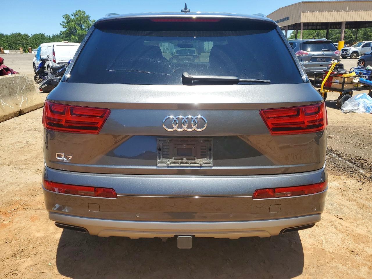 2019 AUDI Q7