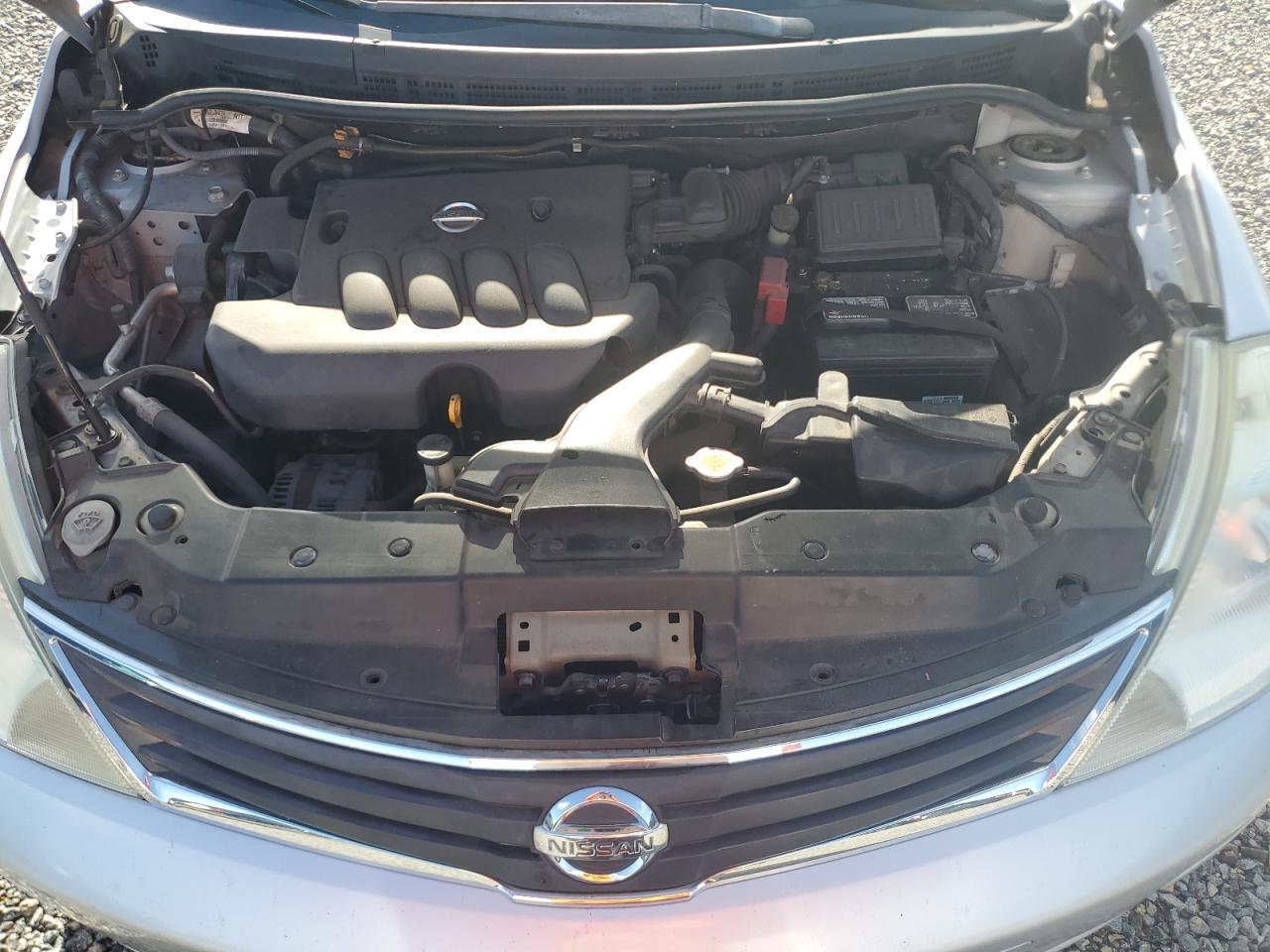 2010 NISSAN VERSA